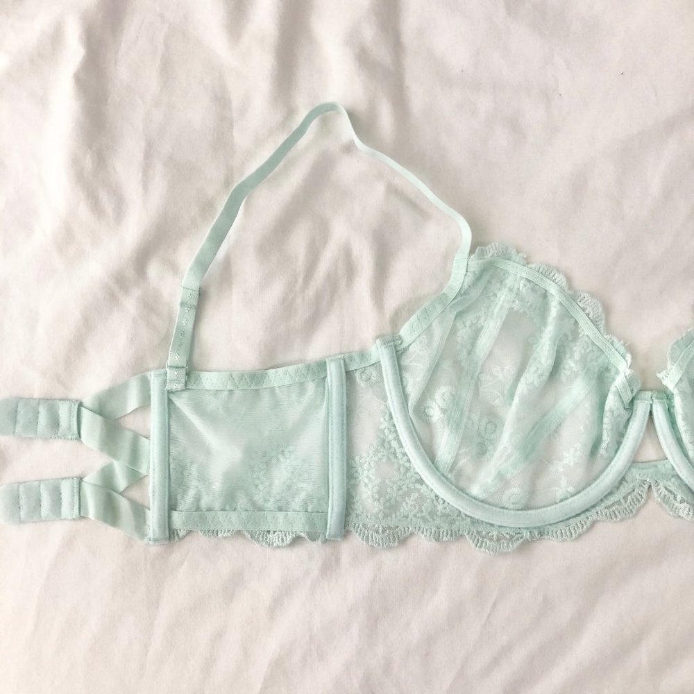 New Free People Daydreamer Ice Fog Lace Bra - Picture 9 of 14